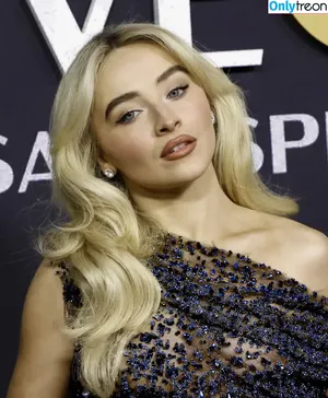 Sabrina Carpenter / sabrinacarpenter nude photo #5095