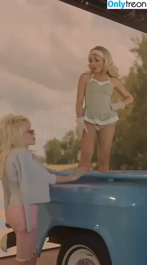 Sabrina Carpenter / sabrinacarpenter nude photo #5123