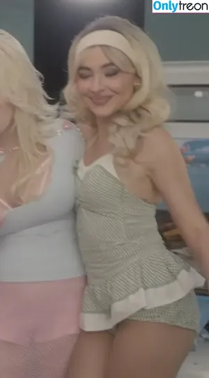 Sabrina Carpenter / sabrinacarpenter nude photo #5128