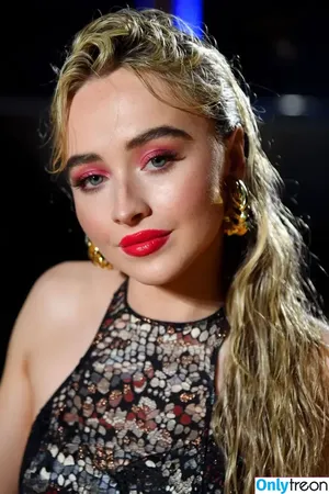 Sabrina Carpenter / sabrinacarpenter nude photo #5761