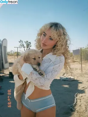 Sabrina Carpenter / sabrinacarpenter nude photo #5784