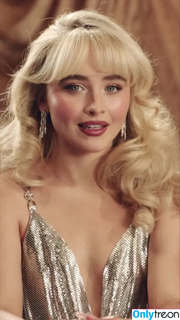 Sabrina Carpenter nude photo #5005 (sabrinacarpenter)