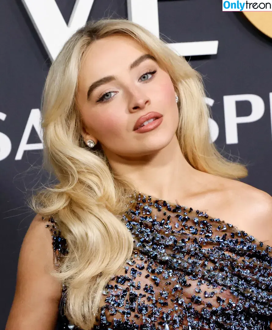 Sabrina Carpenter nude photo #5091 (sabrinacarpenter)