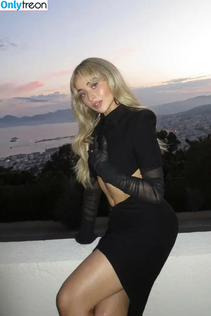 Sabrina Carpenter nude photo #5132 (sabrinacarpenter)