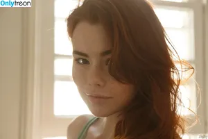 Sabrina Lynn / itssabrinalynn nude photo #0143
