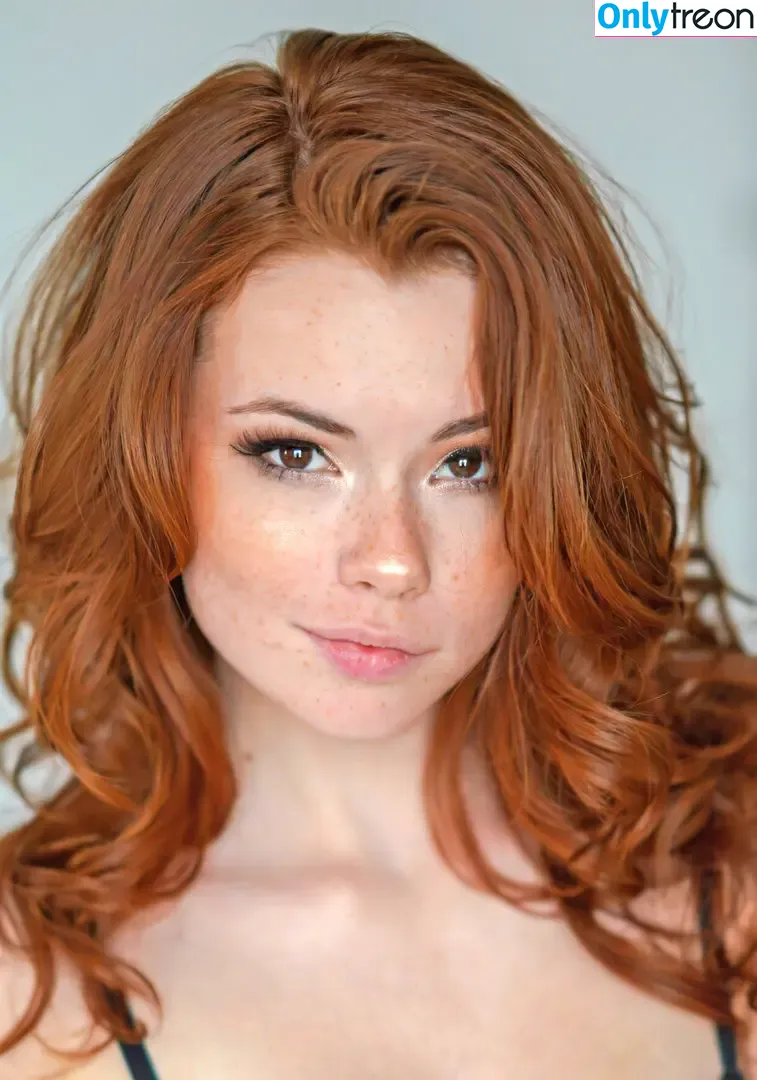 Sabrina Lynn nude photo #0073 (itssabrinalynn)