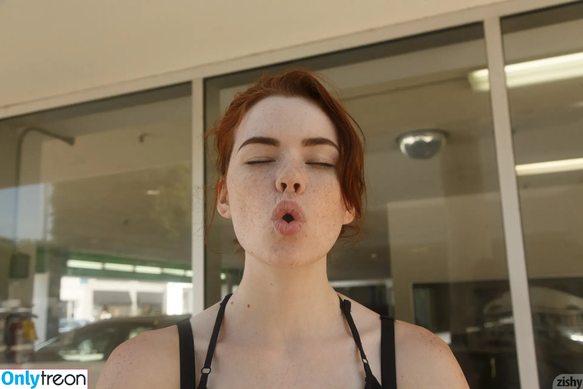 Sabrina Lynn nude photo #0286 (itssabrinalynn)