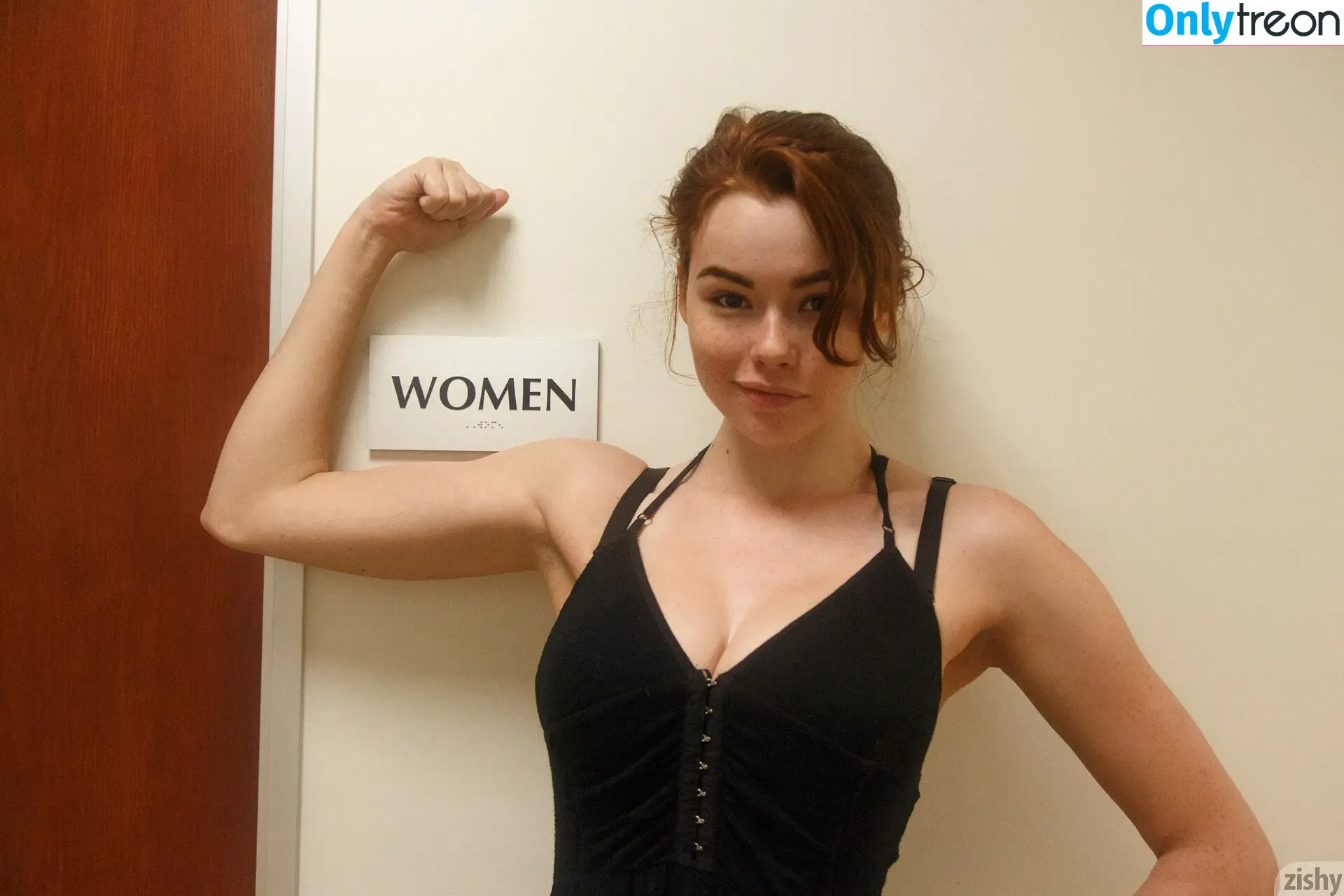 Sabrina Lynn nude photo #0292 (itssabrinalynn)