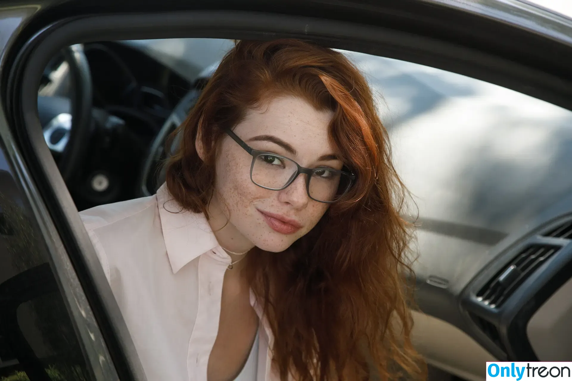 Sabrina Lynn nude photo #0316 (itssabrinalynn)