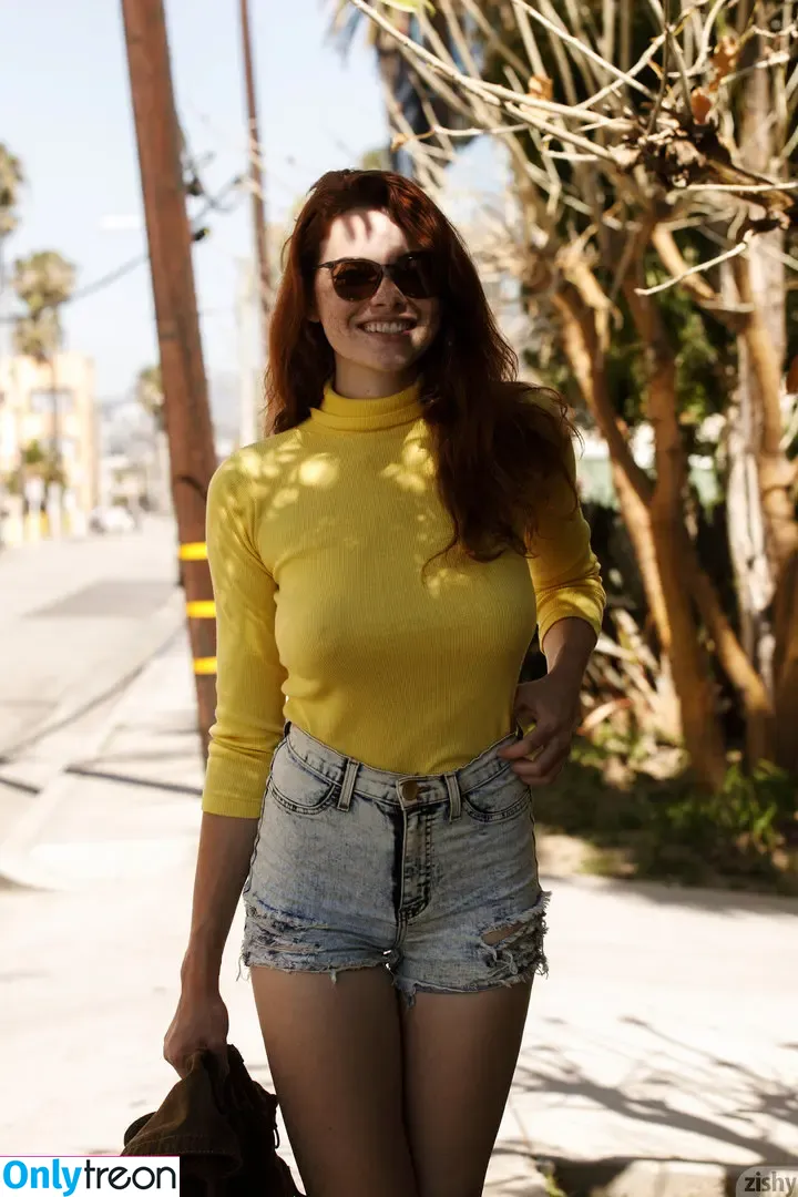 Sabrina Lynn nude photo #0435 (itssabrinalynn)