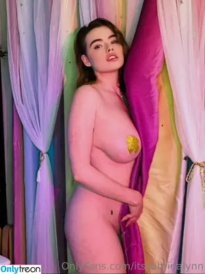 Sabrina Lynn / itssabrinalynn nude photo #1125