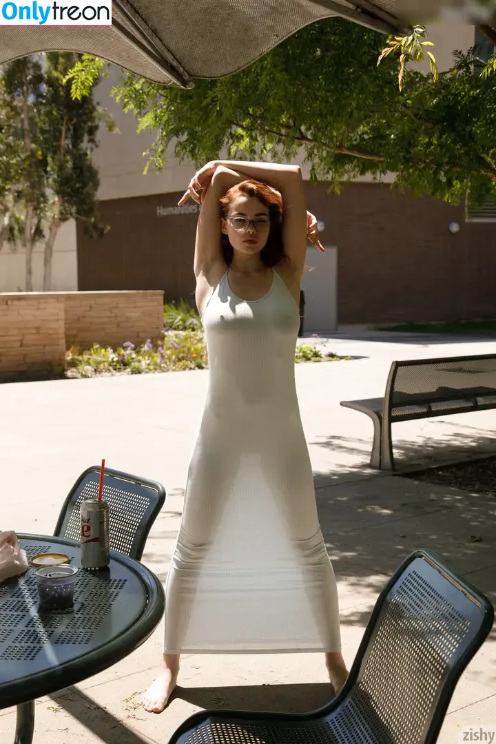 Sabrina Lynn nude photo #1587 (itssabrinalynn)