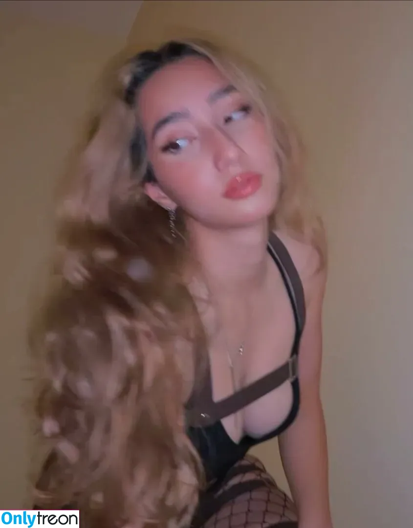 Sabrina Pezeshkian nude photo #0068 (sabababaroo / sabadabadoodle)