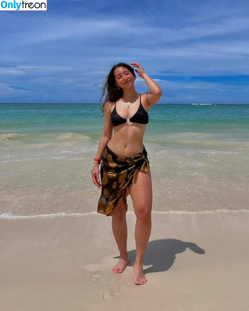 Sabrina Pezeshkian nude photo #0134 (sabababaroo / sabadabadoodle)