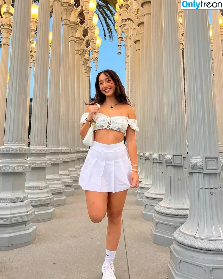 Sabrina Pezeshkian nude photo #0165 (sabababaroo / sabadabadoodle)