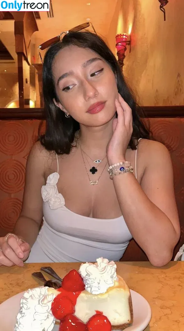Sabrina Pezeshkian nude photo #0191 (sabababaroo / sabadabadoodle)
