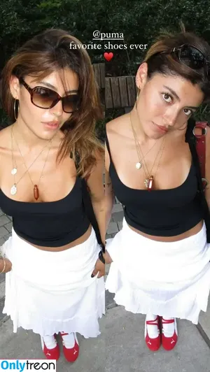 Sabrina Quesada / sabquesada nude photo #0101