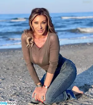 Sabrina Salerno / sabrinasalernofficial nude photo #2828