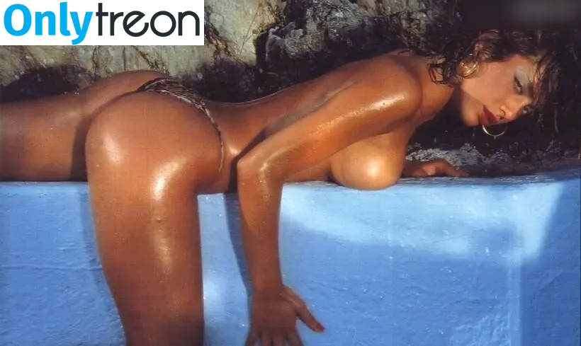 Sabrina Salerno nude photo #2637 (sabrinasalernofficial)