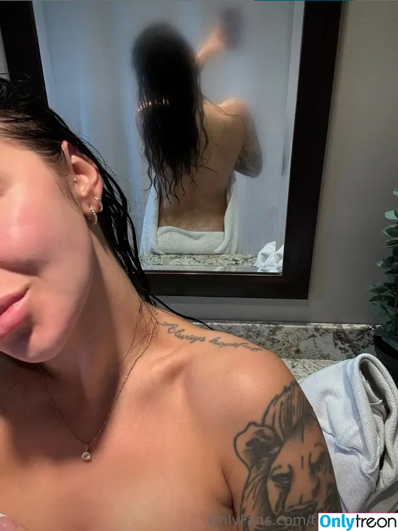 Sabrina Smith nude photo #0065 (Sabrinaxxsmith / Tatttedbaby / xSabrinaSmith)