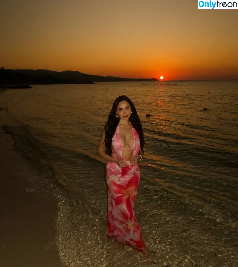 Sabrina nude photo #0279 (Sabrina_wet / new content creator / sabrina.dgp / upnextwithsabrina)
