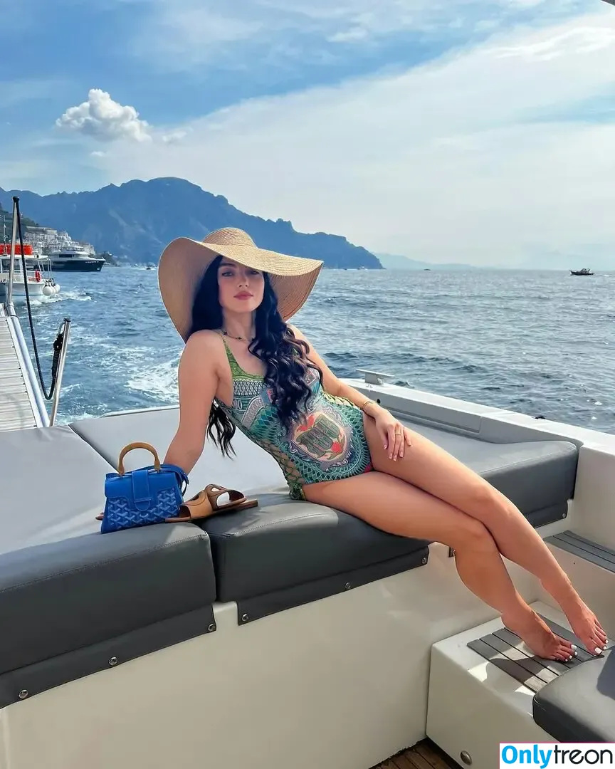 Sabrina nude photo #0311 (Sabrina_wet / new content creator / sabrina.dgp / upnextwithsabrina)