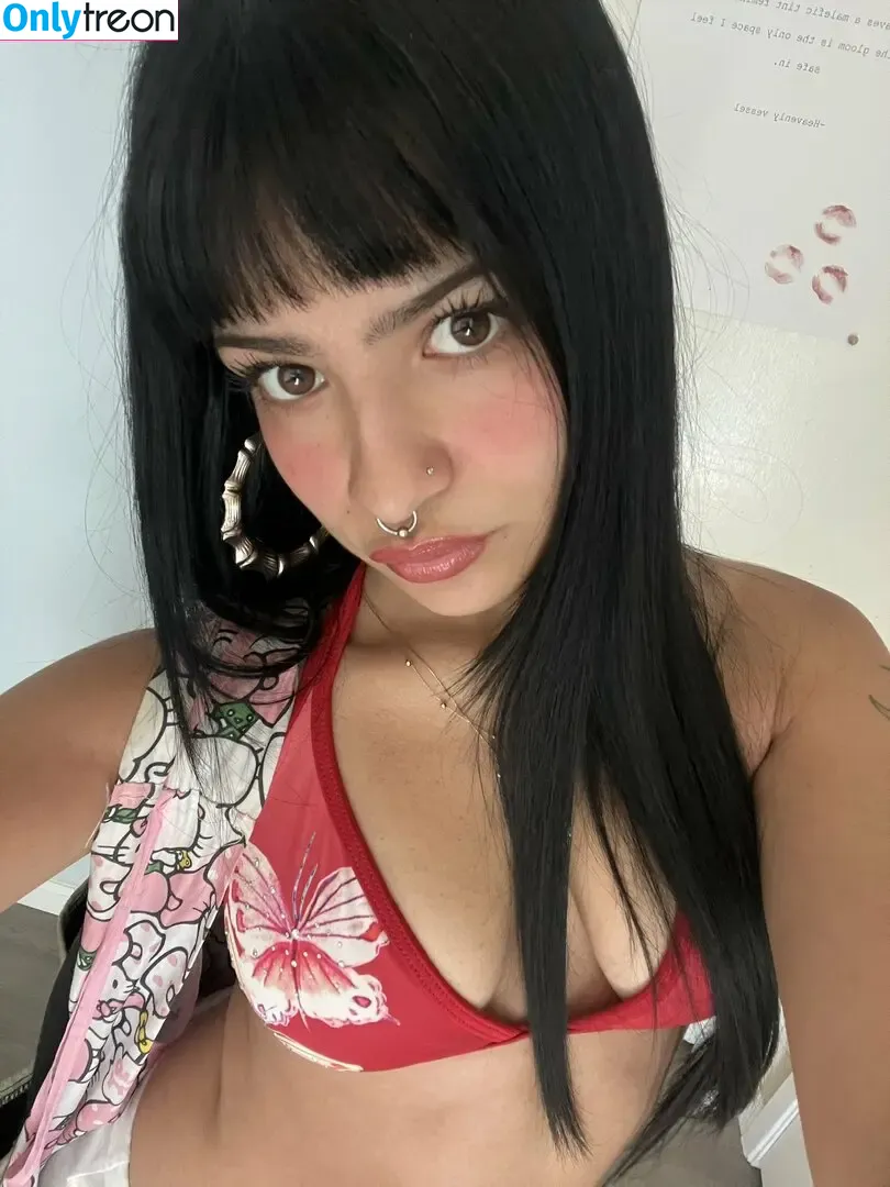 sacredgirl nude photo #0002 (_sacredgirl / selmeyoursoul)