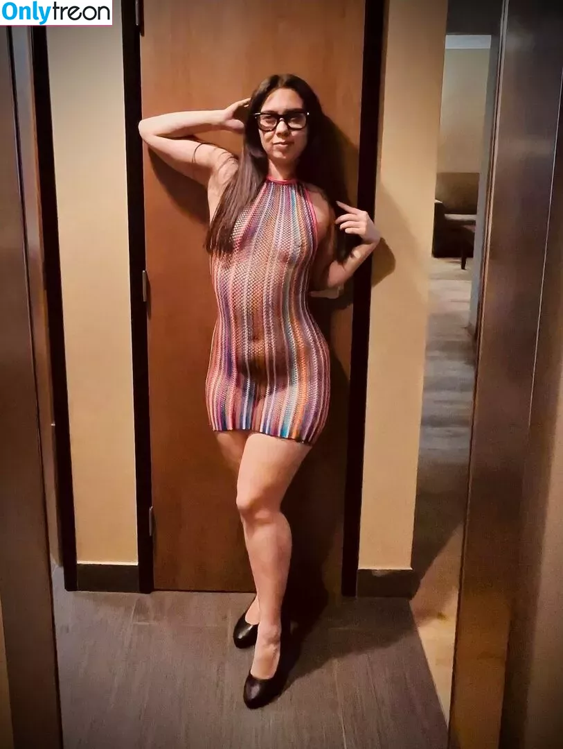 Sadi The Blind Lady nude photo #0063 (SaditheBlindLady / sadi.theblindlady)