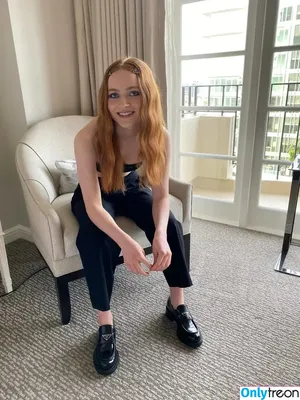 Sadie Sink / sadiesink / sadiesink_ nude photo #0013