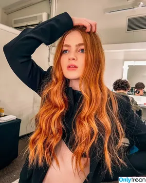 Sadie Sink / sadiesink / sadiesink_ nude photo #0034
