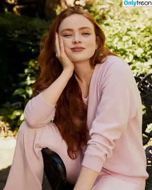 Sadie Sink / sadiesink / sadiesink_ nude photo #0115