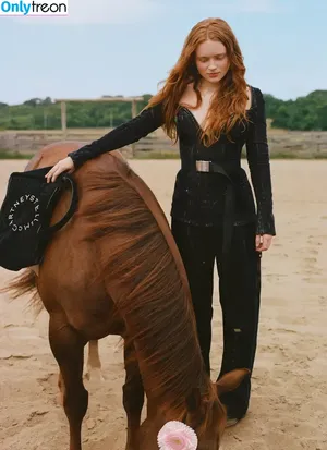 Sadie Sink / sadiesink / sadiesink_ nude photo #0139