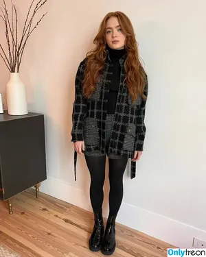 Sadie Sink / sadiesink / sadiesink_ nude photo #0246