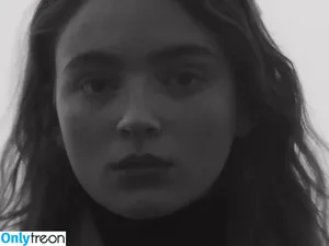 Sadie Sink / sadiesink / sadiesink_ nude photo #0476