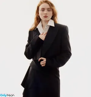 Sadie Sink / sadiesink / sadiesink_ nude photo #0502