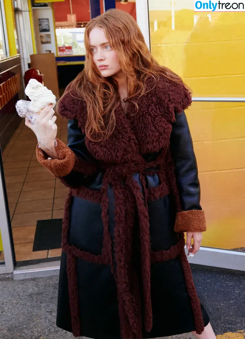 Sadie Sink nude photo #0136 (sadiesink / sadiesink_)