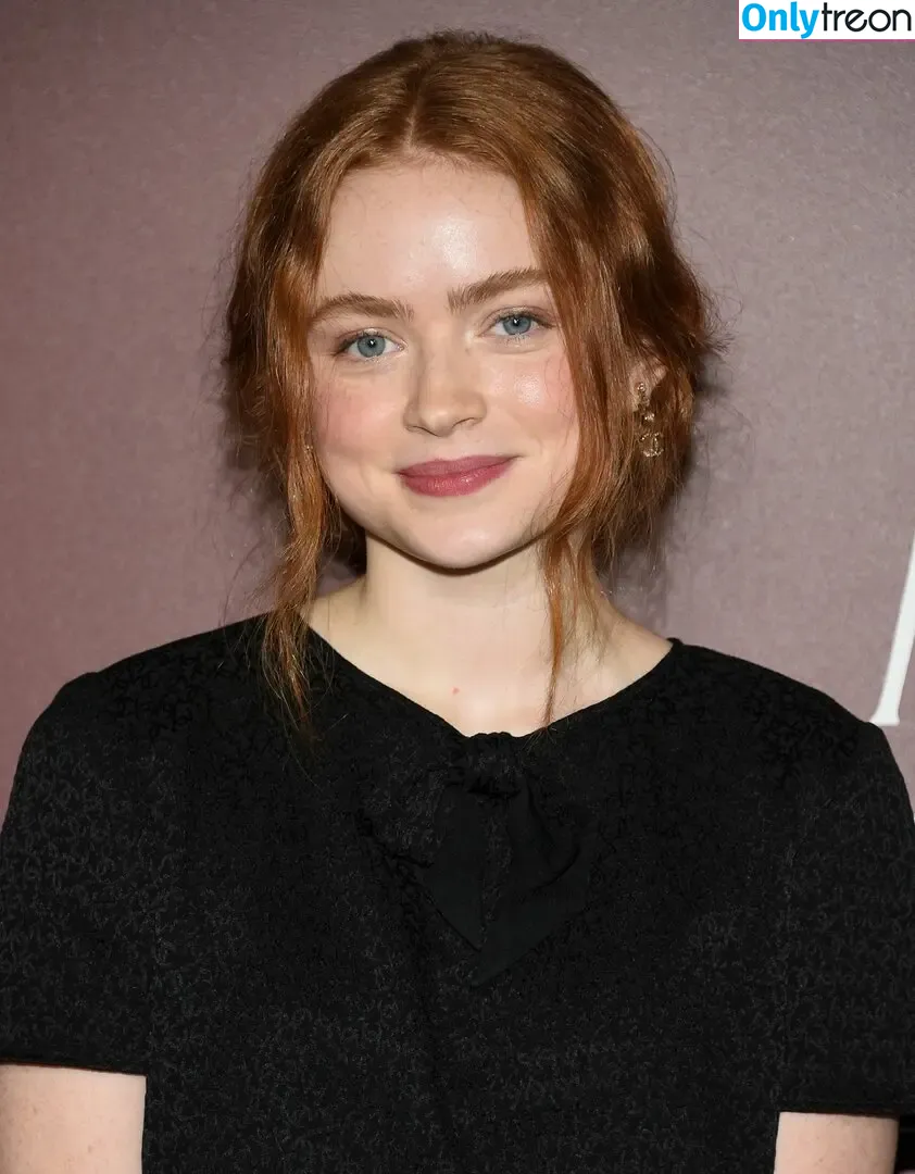 Sadie Sink nude photo #0165 (sadiesink / sadiesink_)