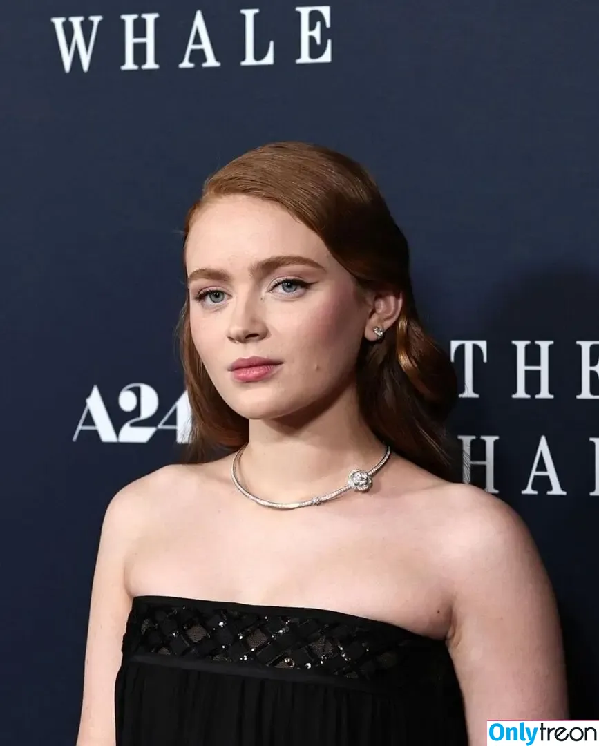 Sadie Sink nude photo #0240 (sadiesink / sadiesink_)