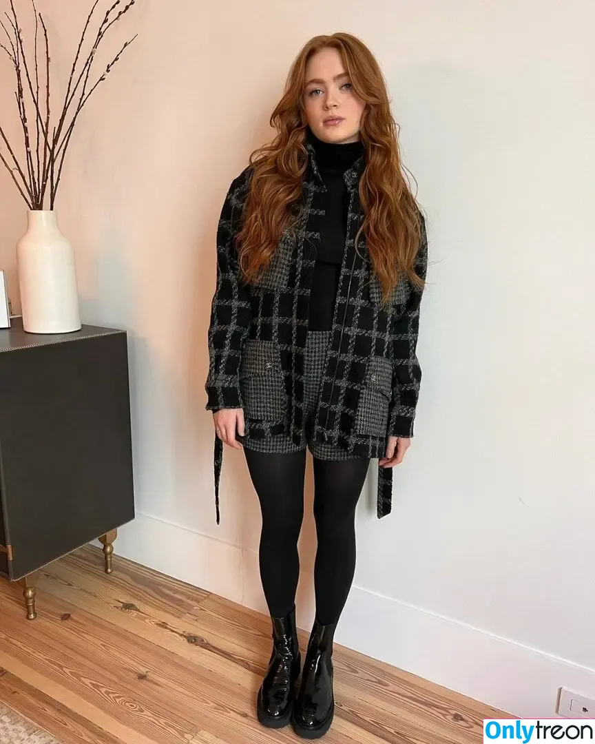 Sadie Sink nude photo #0246 (sadiesink / sadiesink_)