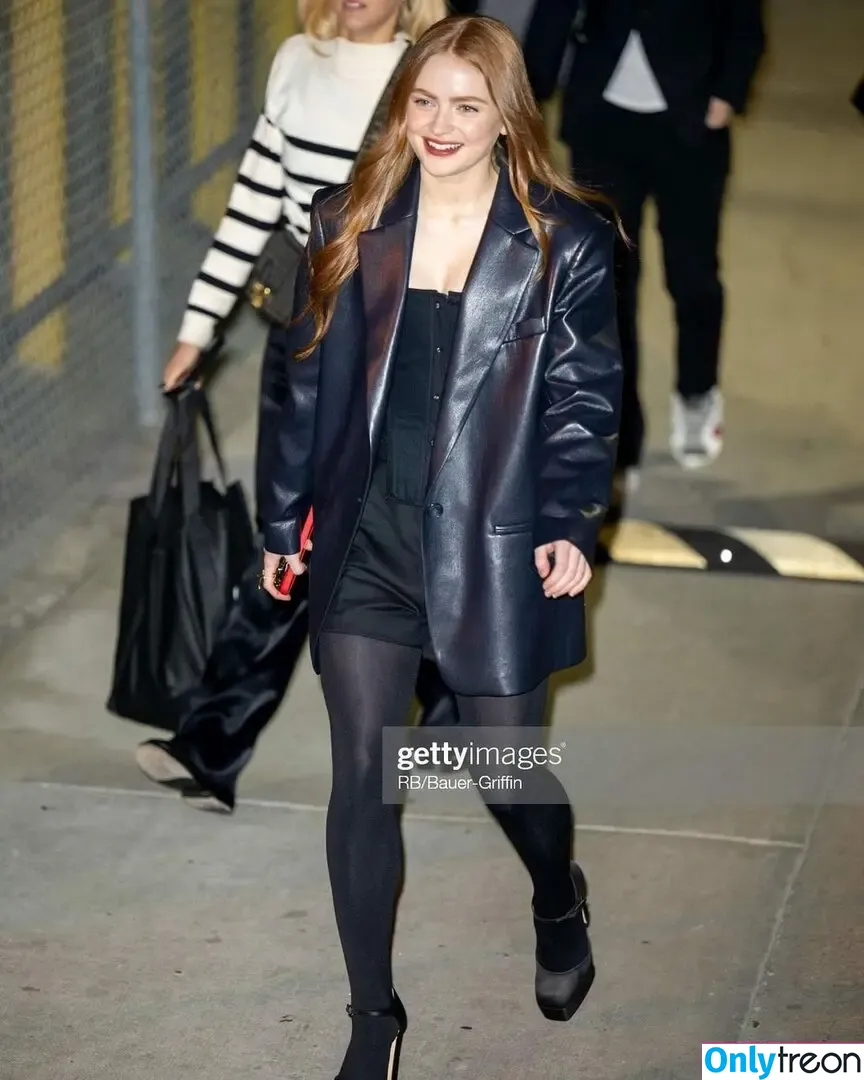 Sadie Sink nude photo #0256 (sadiesink / sadiesink_)
