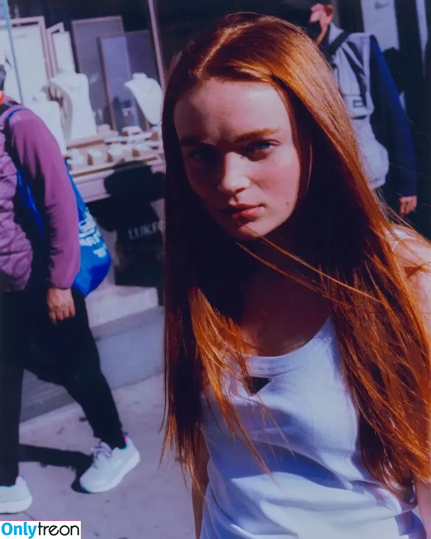 Sadie Sink nude photo #0274 (sadiesink / sadiesink_)
