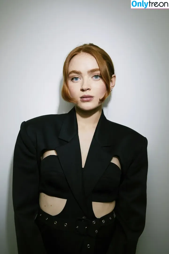 Sadie Sink nude photo #0336 (sadiesink / sadiesink_)