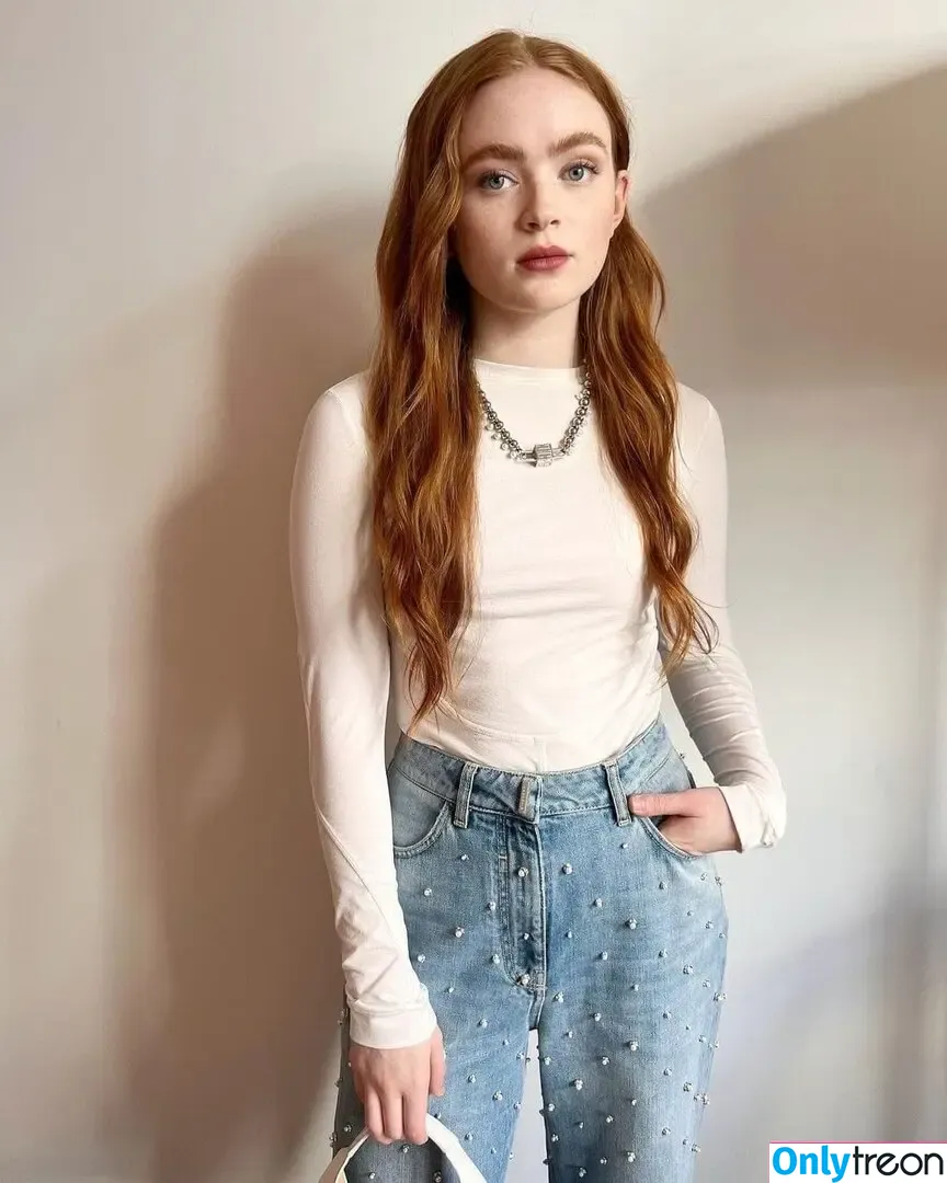 Sadie Sink nude photo #0350 (sadiesink / sadiesink_)