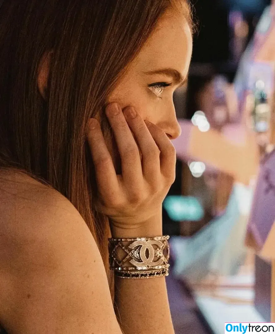 Sadie Sink nude photo #0351 (sadiesink / sadiesink_)