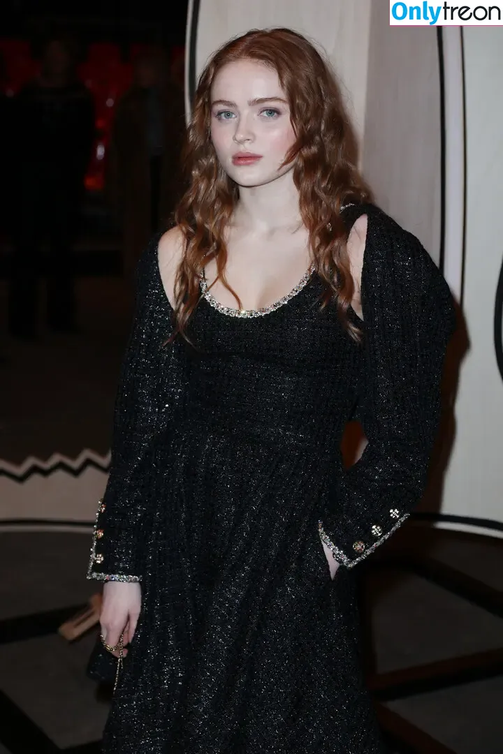 Sadie Sink nude photo #0399 (sadiesink / sadiesink_)