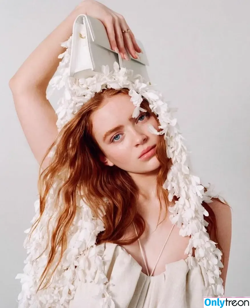 Sadie Sink nude photo #0408 (sadiesink / sadiesink_)