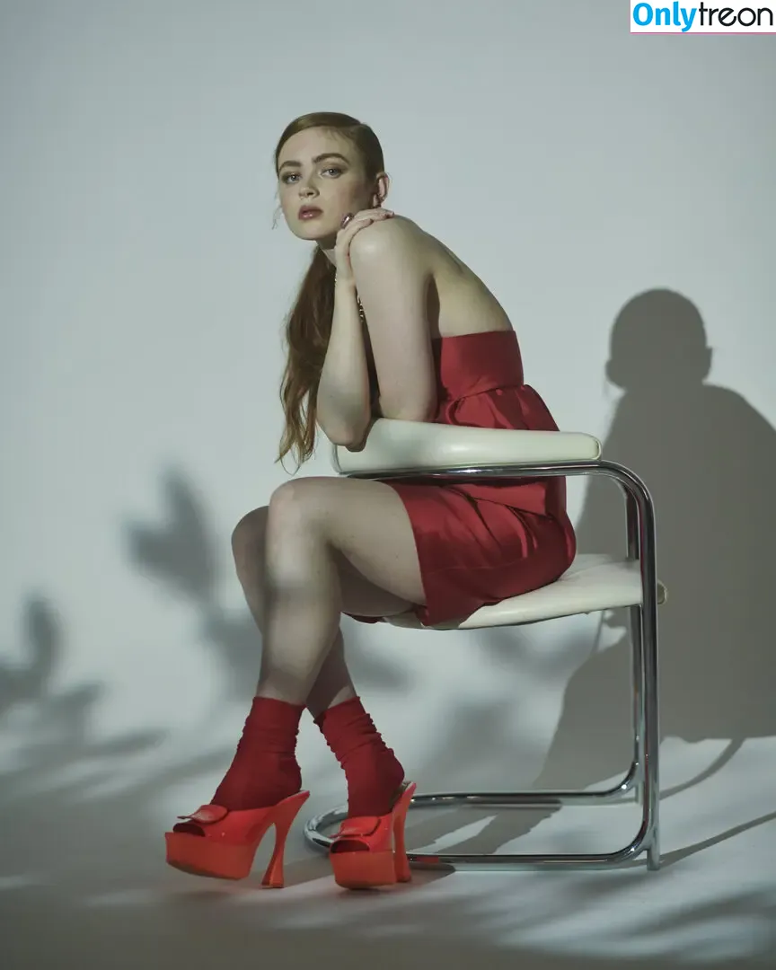 Sadie Sink nude photo #0419 (sadiesink / sadiesink_)