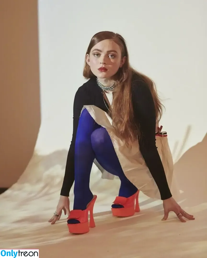 Sadie Sink nude photo #0447 (sadiesink / sadiesink_)