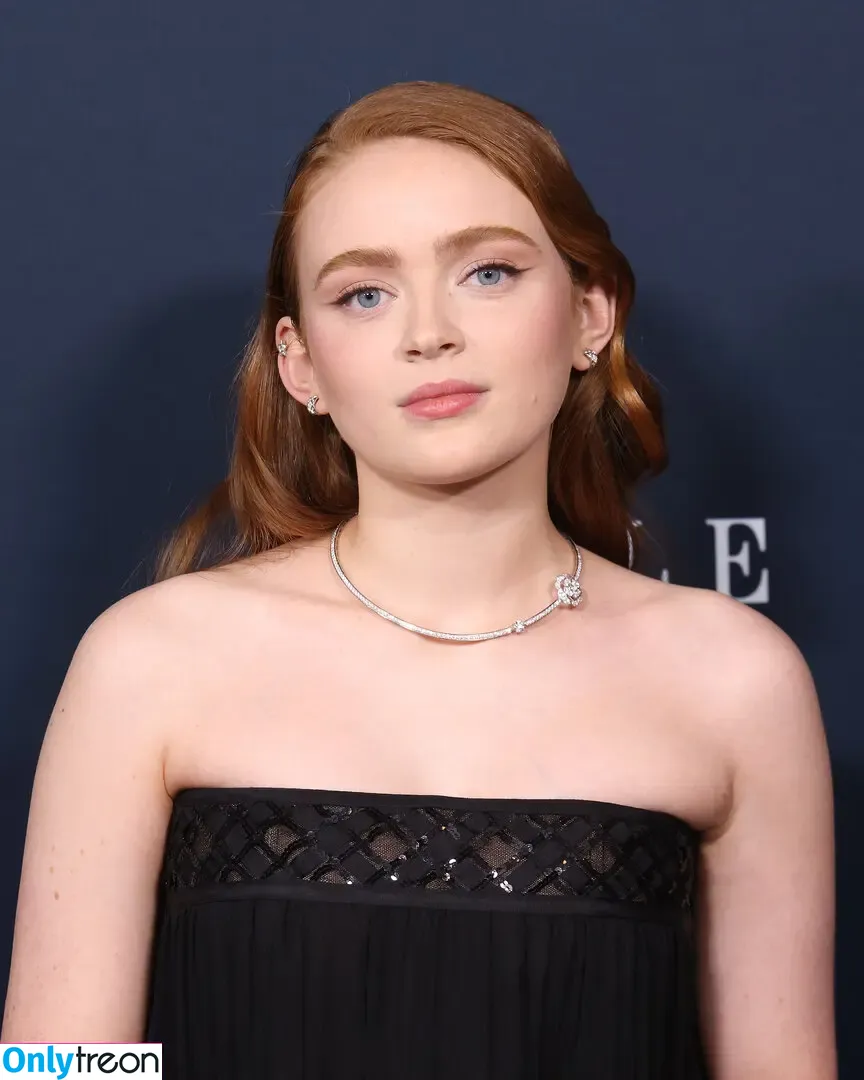 Sadie Sink nude photo #0570 (sadiesink / sadiesink_)