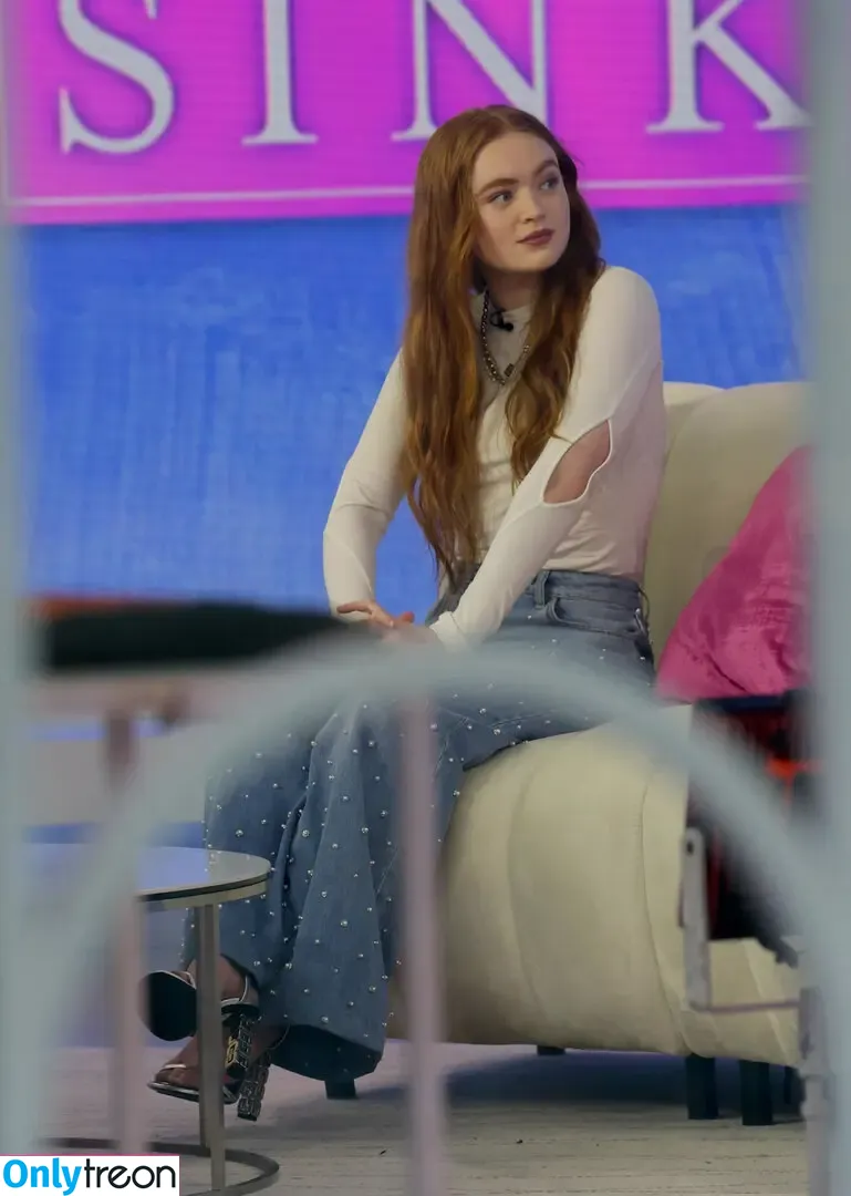 Sadie Sink nude photo #0577 (sadiesink / sadiesink_)